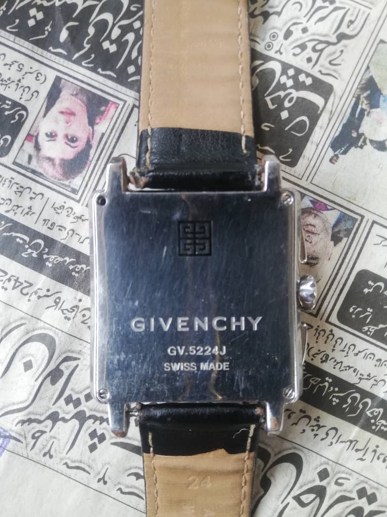 Givenchy watch 2