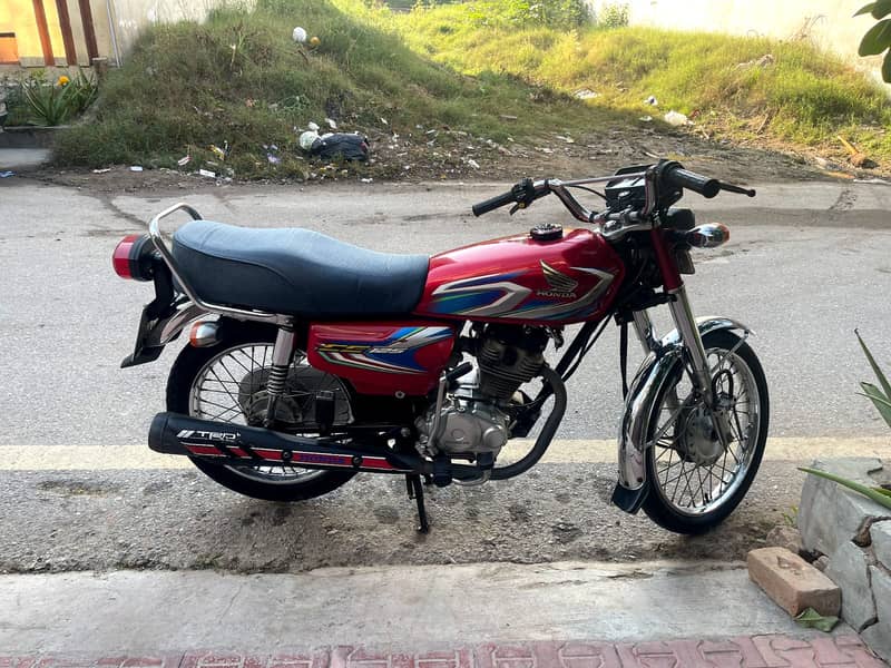 Honda 125 for sale 2021 model 2022 registered 0