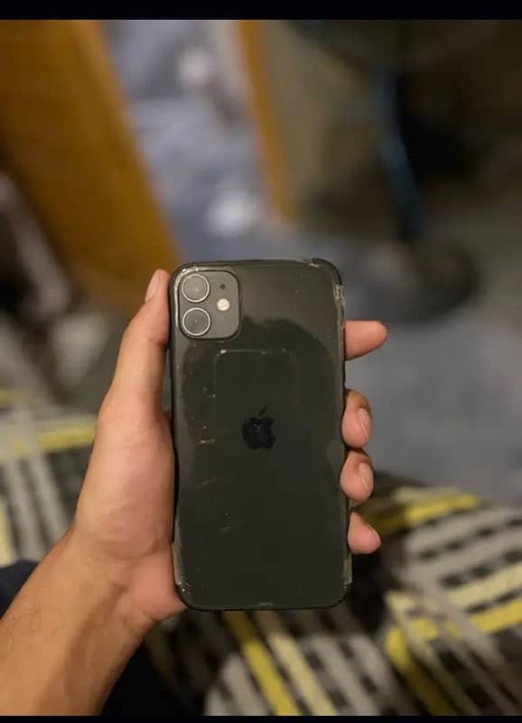 iphone 11 all ok urgent sale 1