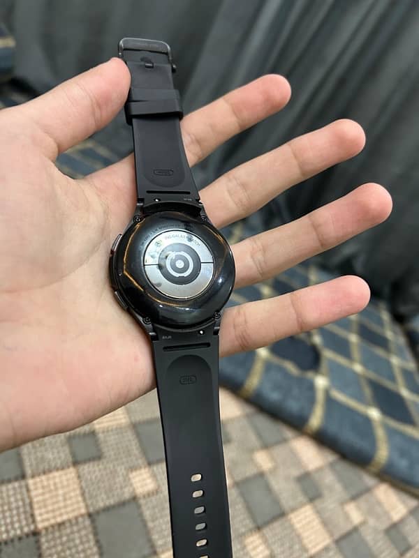 Galaxy watch 4 classic with complete box 4