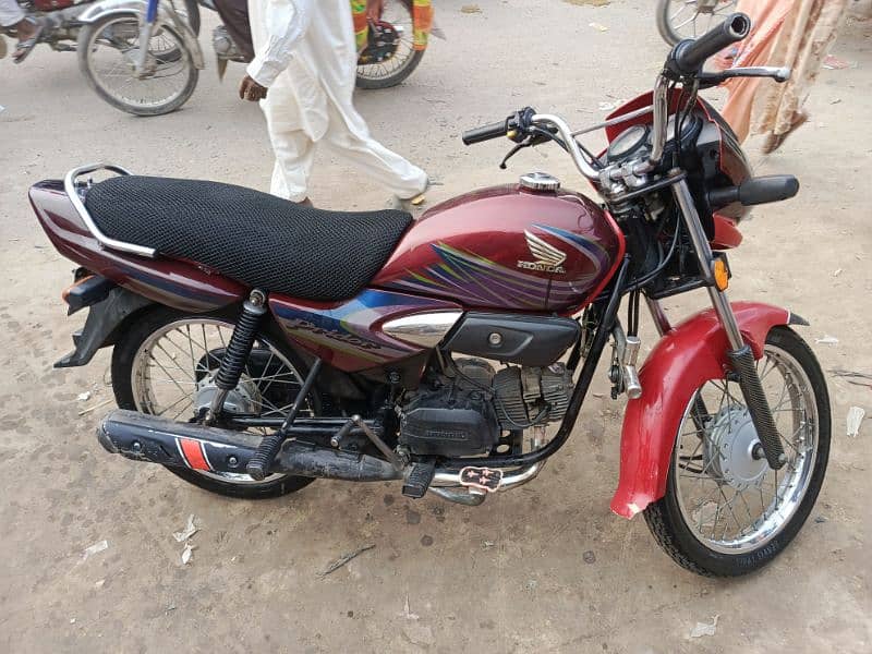 Honda 100 prider 3