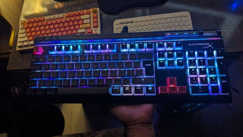 Hyperx Alloy Elite 2 keyboard 0