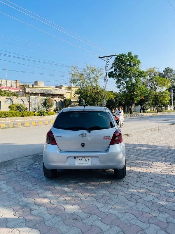 Toyota Vitz 2006 3