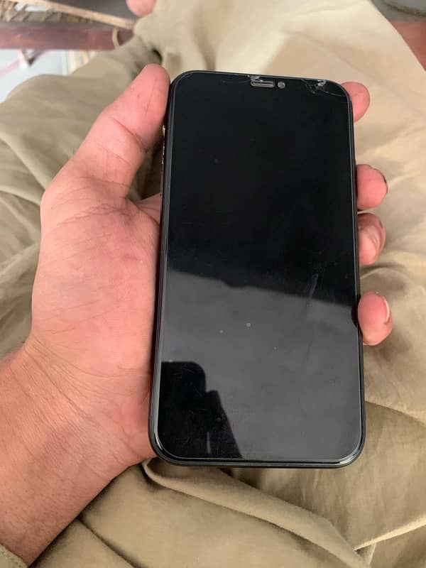 IPhone XR 5