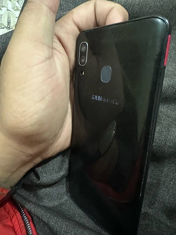 samsumg A30  urgent sale 4