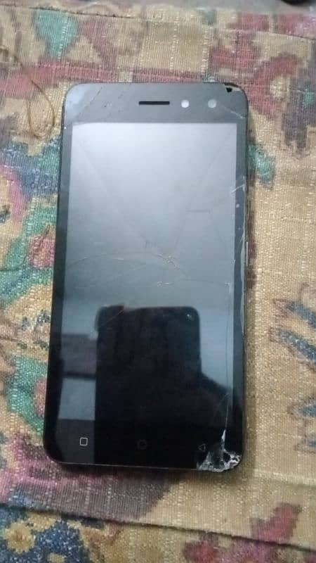 itel a33 16gb 1