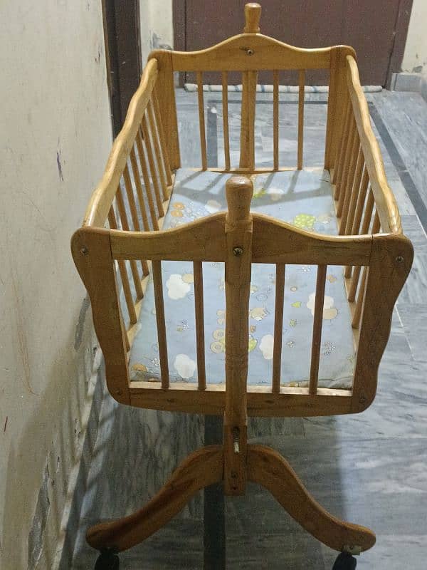 wooden babycot 1