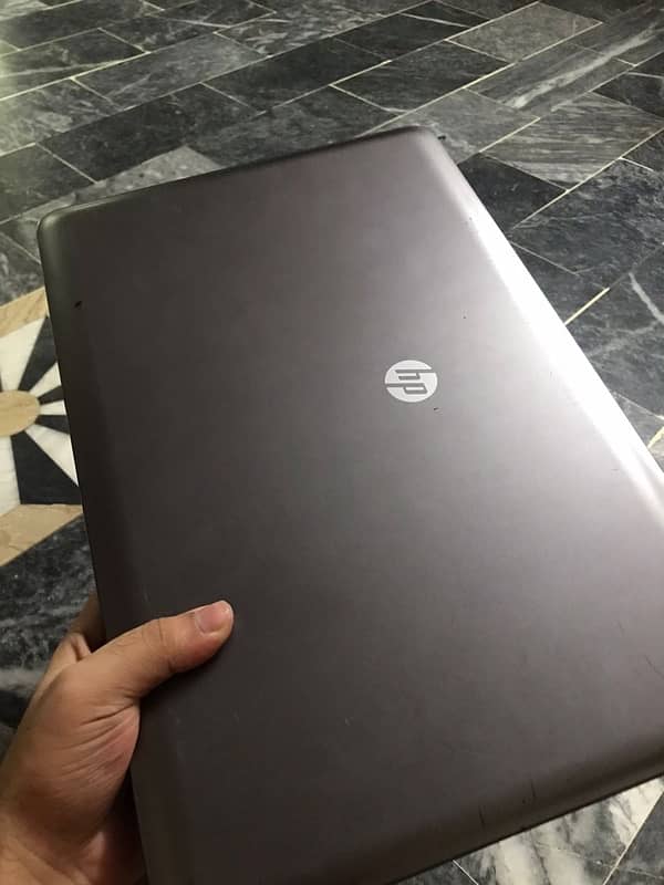 HP 655 Elite Book 10/9 condition 6gb Ram 128 SSD 3