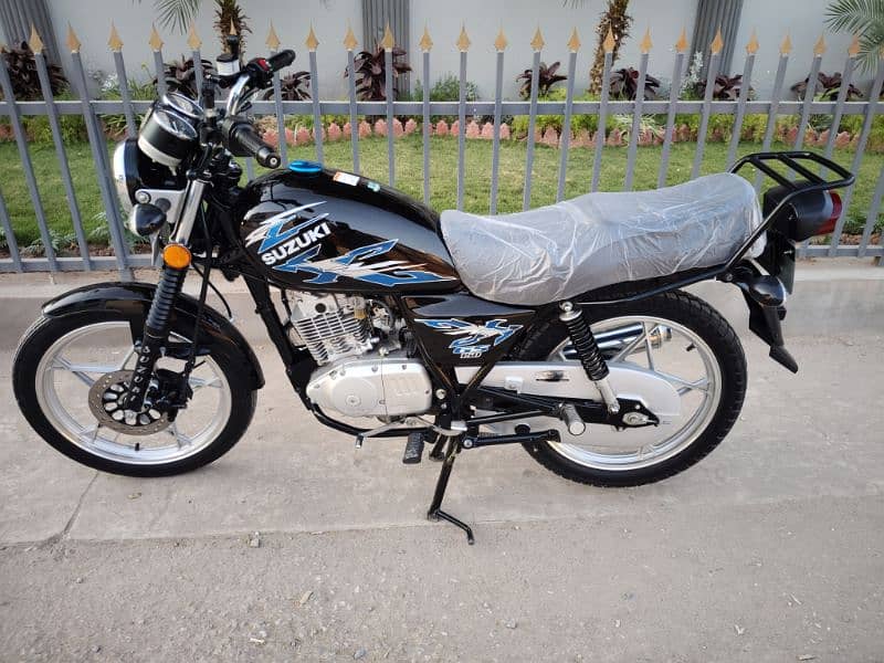 Suzuki GS 150se 18