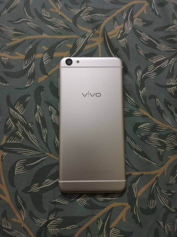 vivo x7 4/64 0