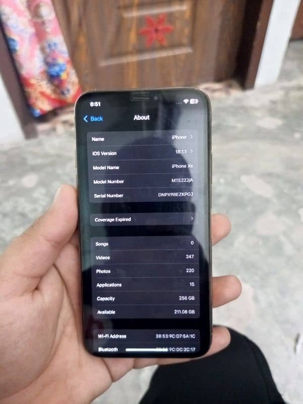 iphone xs gold 256gb non pta 1