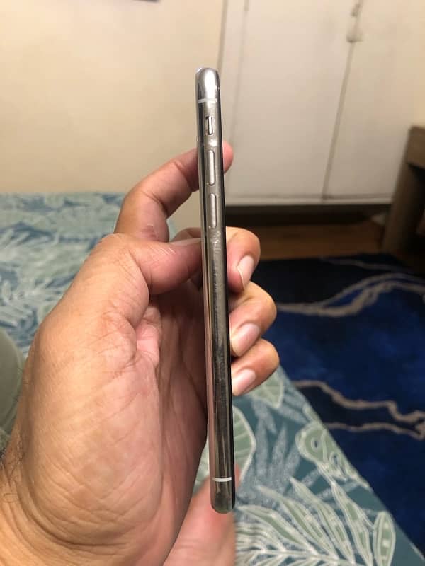 IPhone X 256GB MEMORY NON PTA 3