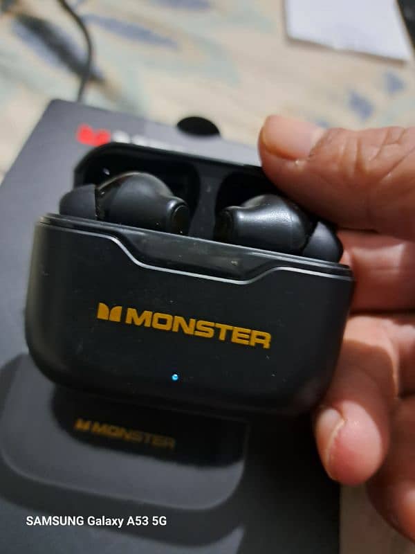 Monster Earbuds HD Sound 3