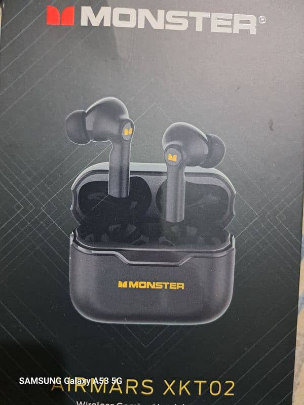 Monster Earbuds HD Sound 4