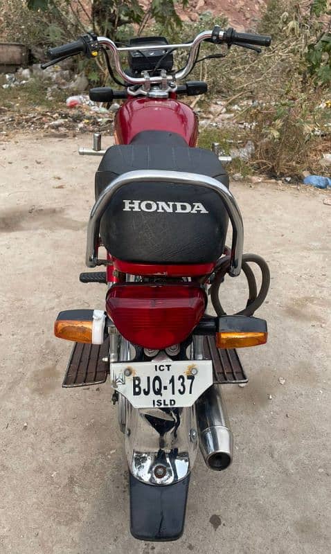 Honda CD 70 2020 5