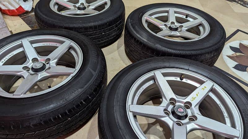 Corolla Alloyrim tyre 15 size 3