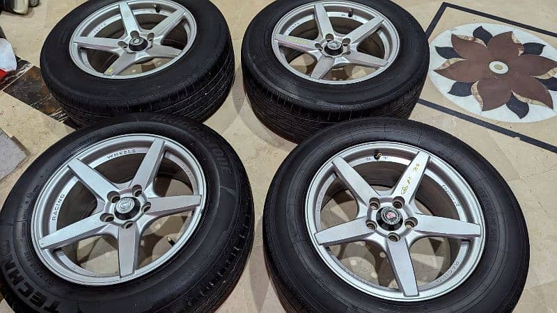 Corolla Alloyrim tyre 15 size 4