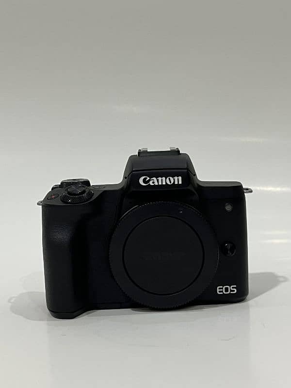 Canon M-50 Mark ii Selling Excellent Condition 5