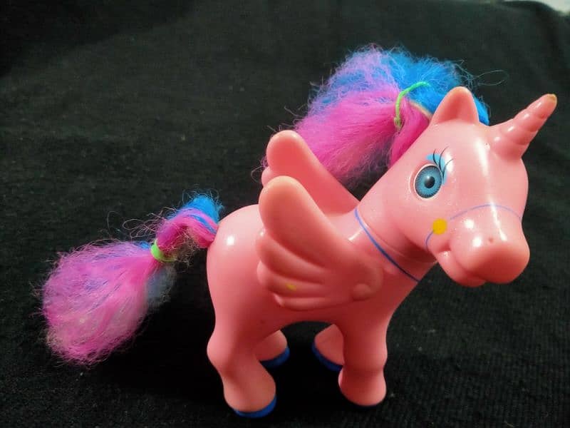 imported barbie horse 2