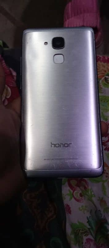 Honor 5c 1