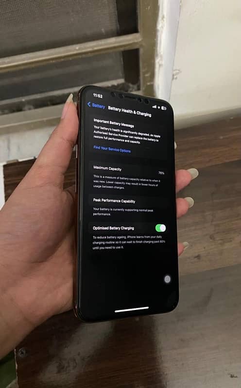 iPhone Xs Max 256GB (PTA APPROVED] 6