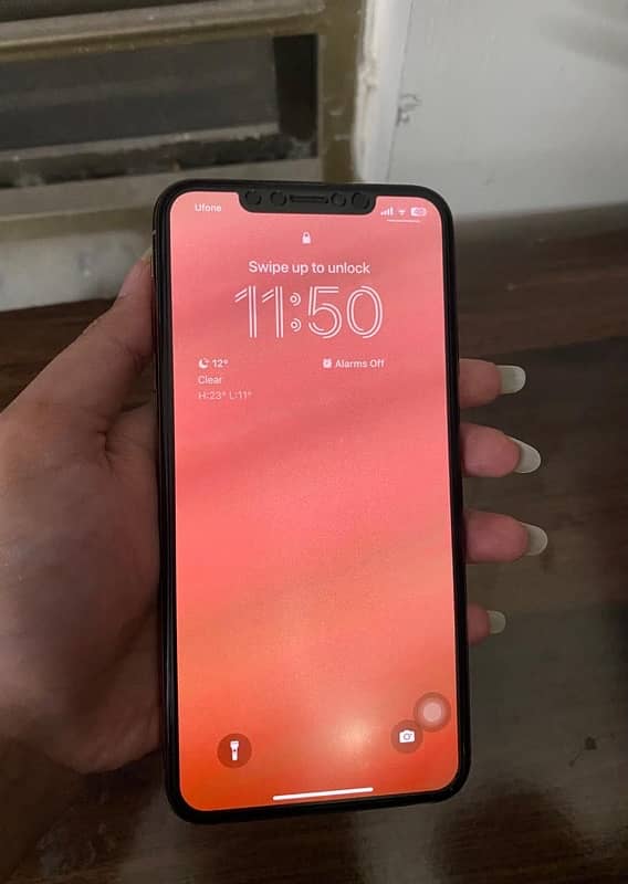 iPhone Xs Max 256GB (PTA APPROVED] 7