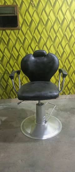 salon chair for sale