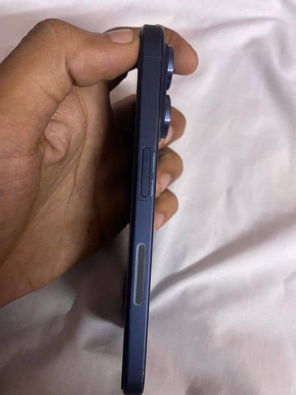 Iphone 15 Pro 128GB JV Blue Titanium 7