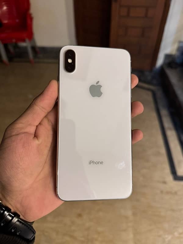 iPhone Xsmax 0