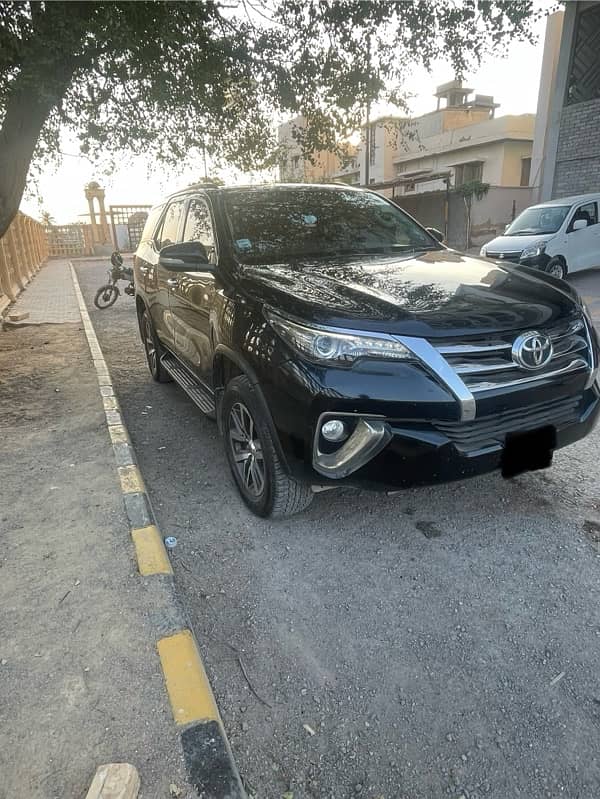 Toyota Fortuner 2017 5