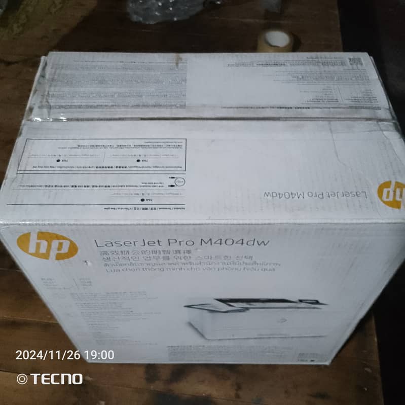 HP LaserJet Pro M404 Printer 0