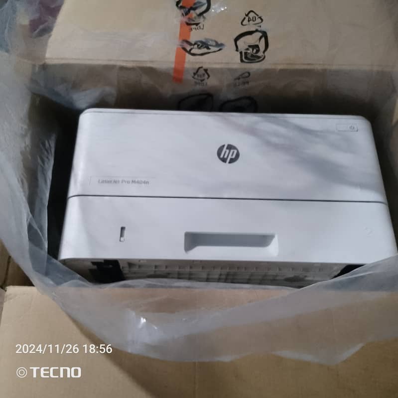 HP LaserJet Pro M404 Printer 5