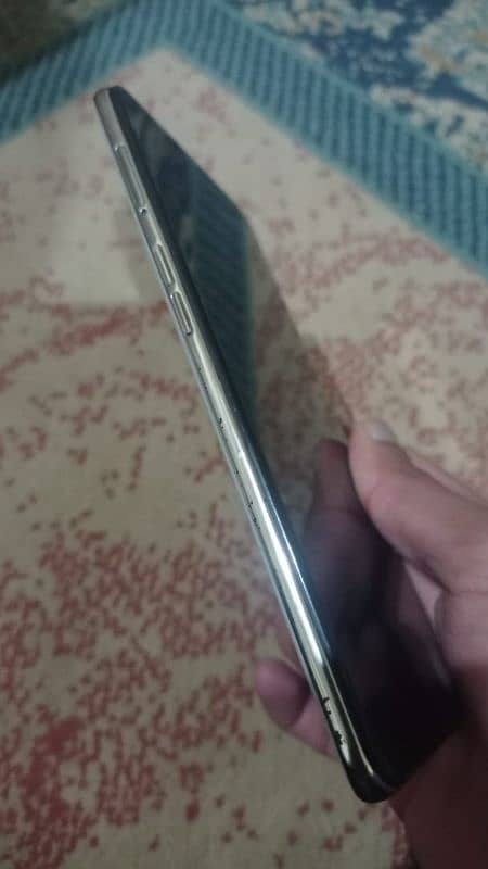 oppo f11 6/128 lcd crack 5