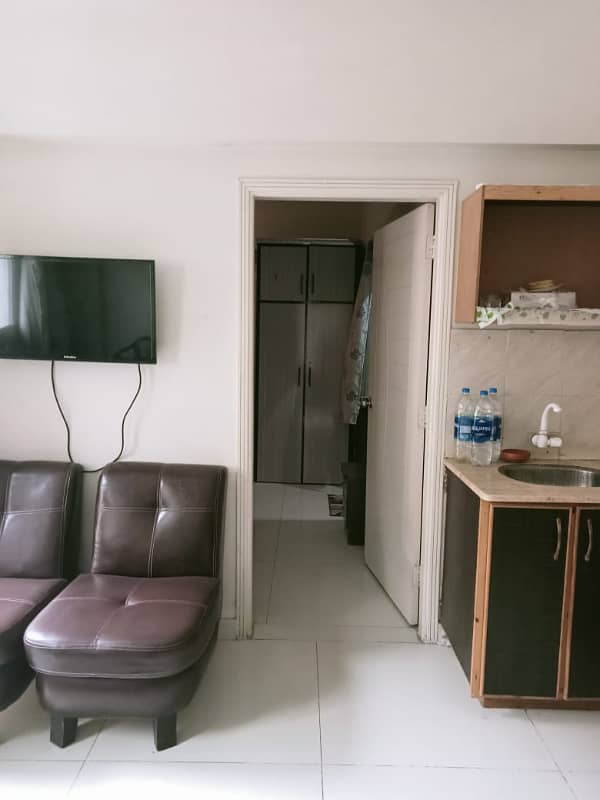 Furnished Room Rent/1bed lounch full furnshed 11