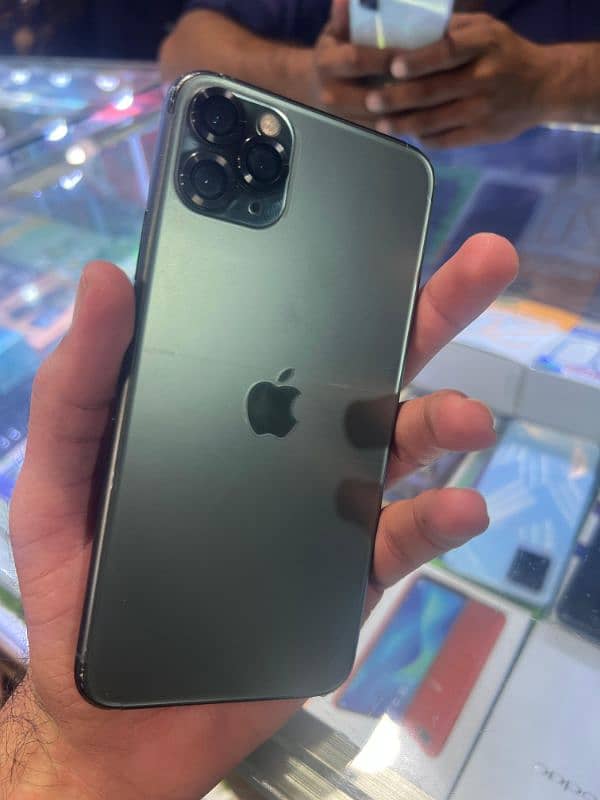 iPhone11 pro max whatsapp 03343312081 2