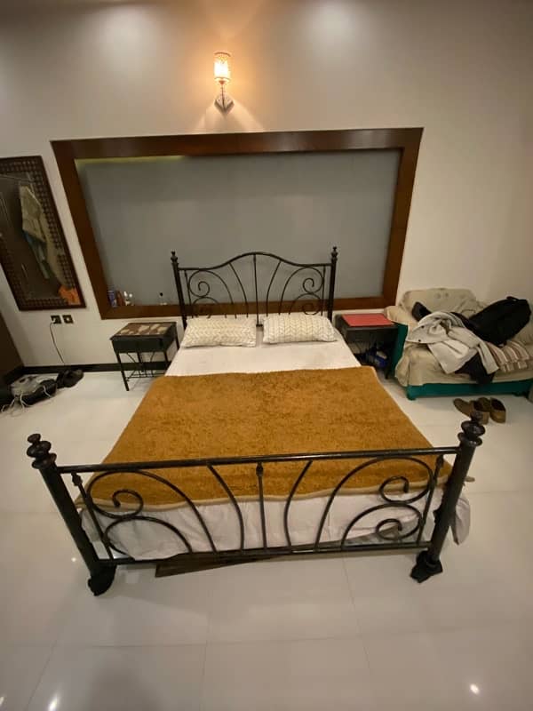 Elegant Wrought Iron Queen Size Bed with Two Matching Side Tables 5