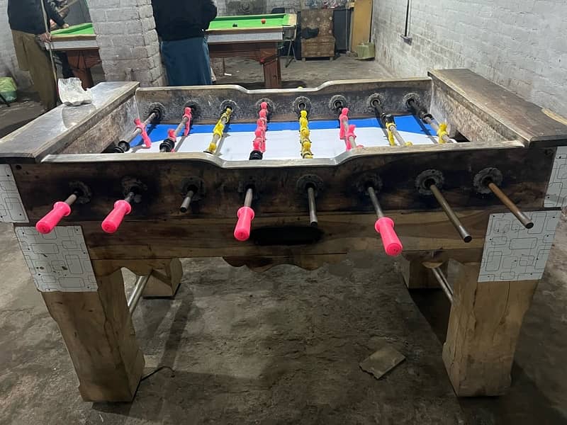 3 Hand  Ball table for sale only 15 thousand with free snooker table 12