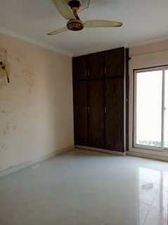 Seperate 1 bed flat for boys for rent in psic society near lums dha lhr