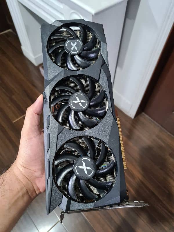 XFX RX 6700 XT 1