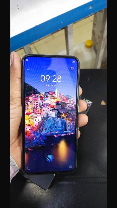 Vivo v17 pro (pop up) 3