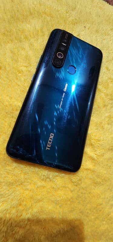 Tecno Cammon 15 Pro 6 GB 128 GB 4