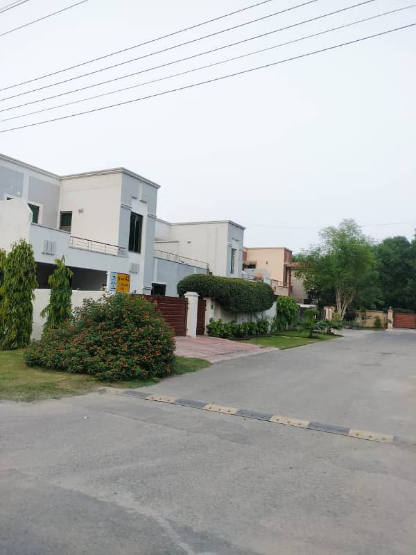 10 Marla 3 Bedroom House For Sale In Askari -11 Lahore. 2