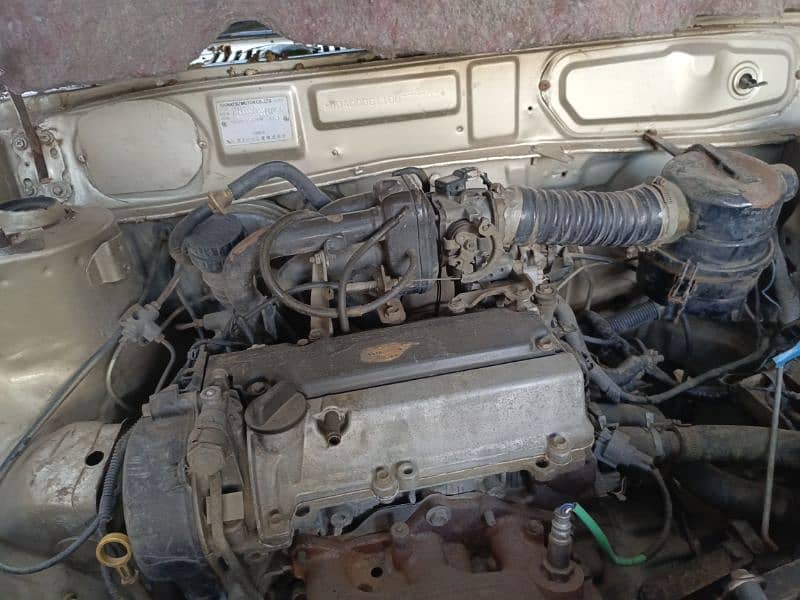 Daihatsu Charade . japani engine 660 cc. original  nomber plates 4