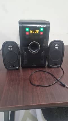 Speaker with Aux cable