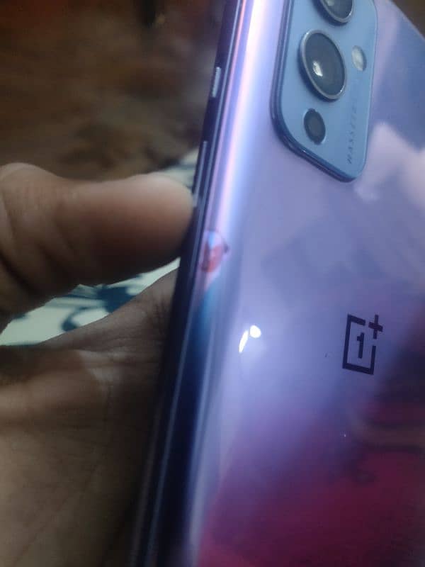 Oneplus 9 12/256 indisplay finger read add contact /03248439521/ 1