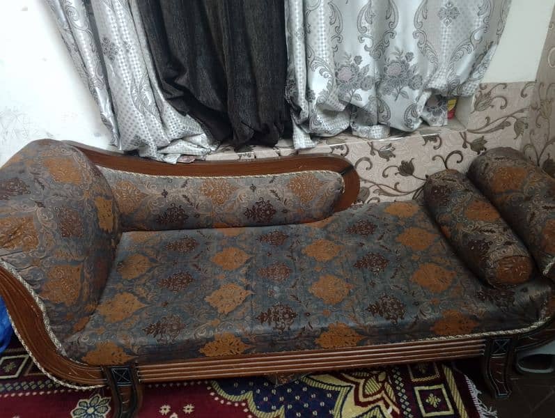 dewan sofa 2