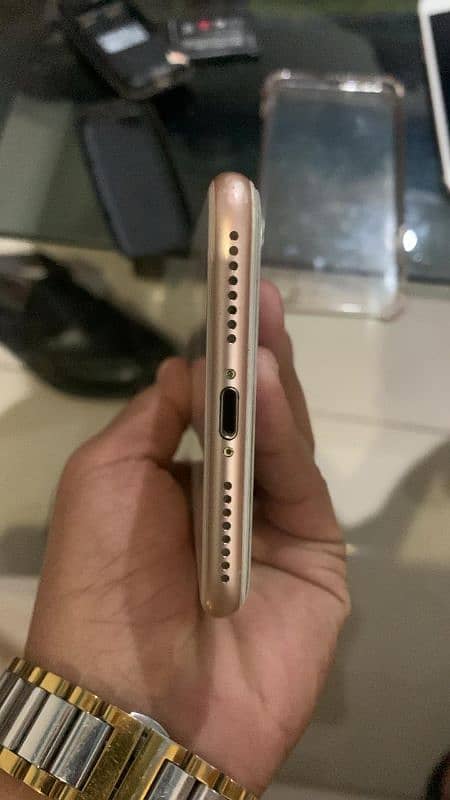 iPhone 8 plus PTA approved 3