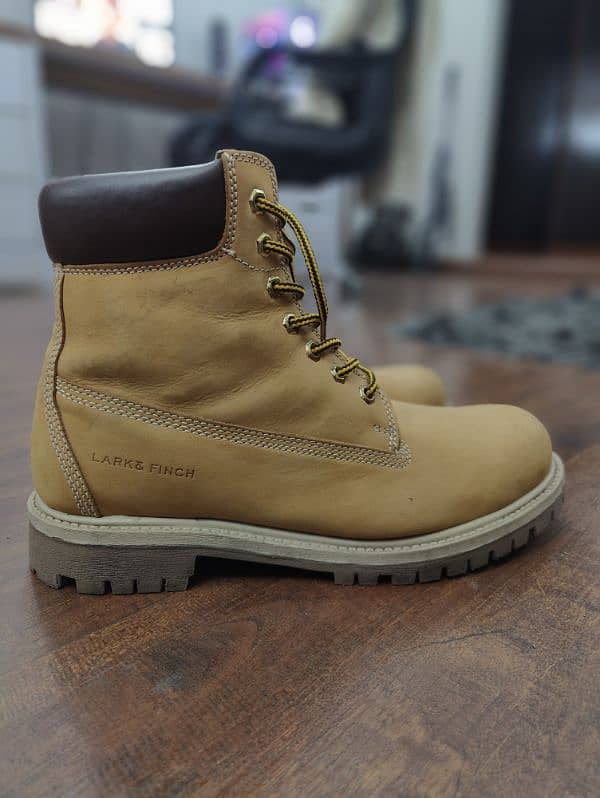 Camel PURE LEATHER Boots(Lark&Finch)(Top Quality) 1