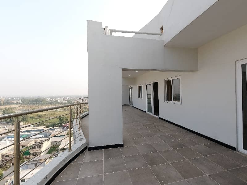 Brand New Penthouse Available For Sale In Capital Residencia 20