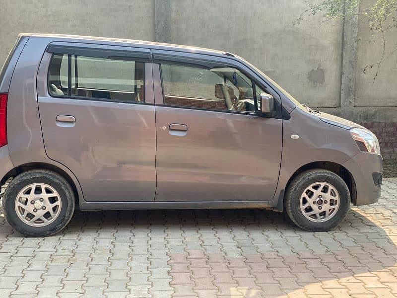 Suzuki Wagon R 2019 3